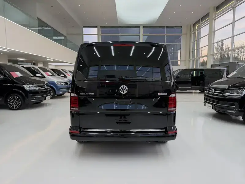 2019 Volkswagen Multivan с пробегом 25 000 км