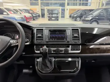 2019 Volkswagen Multivan с пробегом 25 000 км