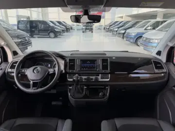 2019 Volkswagen Multivan с пробегом 20 000 км