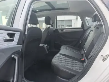 2025 Volkswagen Sagitar с пробегом 3 700 км