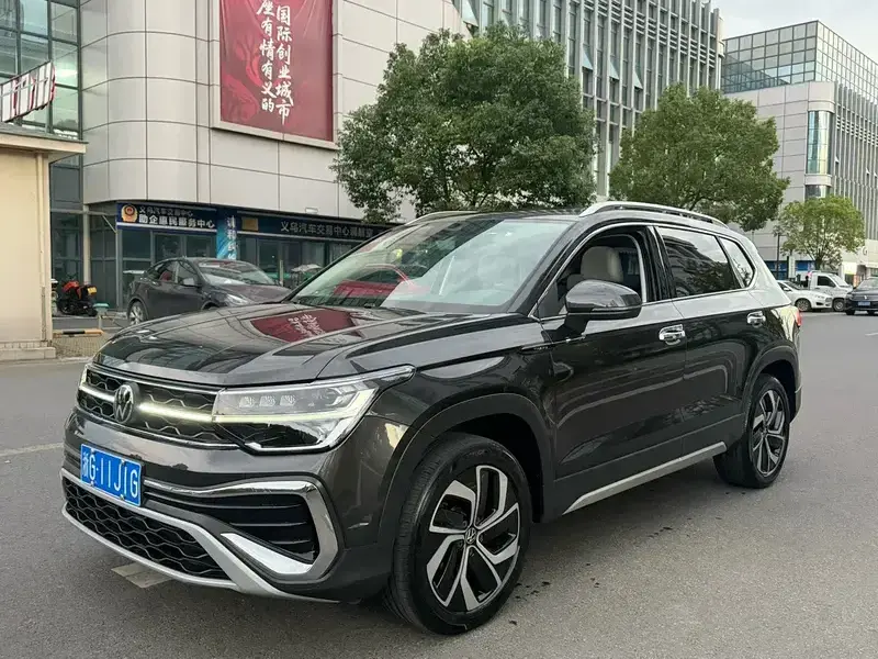 2023 Volkswagen Tharu с пробегом 27 000 км