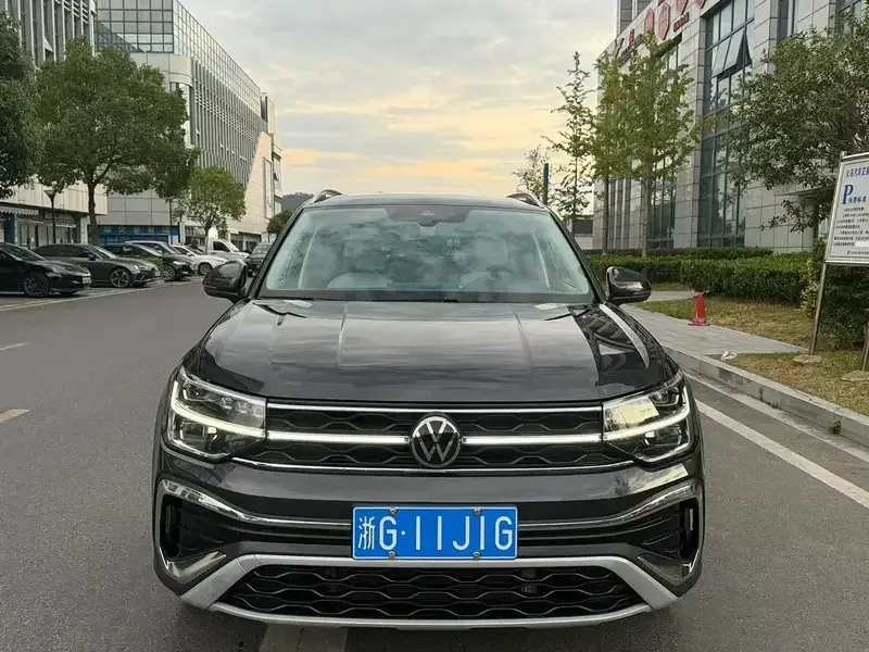 2023 Volkswagen Tharu с пробегом 27 000 км