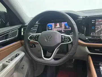 2022 Volkswagen Teramont с пробегом 68 800 км