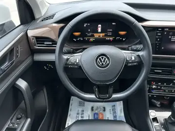 2022 Volkswagen Tharu с пробегом 33 900 км