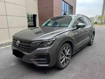 2020 Volkswagen Touareg с пробегом 105 900 км
