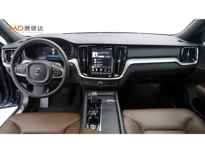 2026 Volvo S60 с пробегом 19 800 км