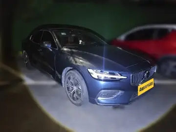 2026 Volvo S60 с пробегом 16 100 км