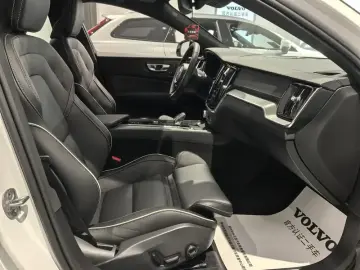 2026 Volvo S60 с пробегом 11 700 км