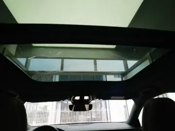2025 Volvo S90 с пробегом 22 000 км