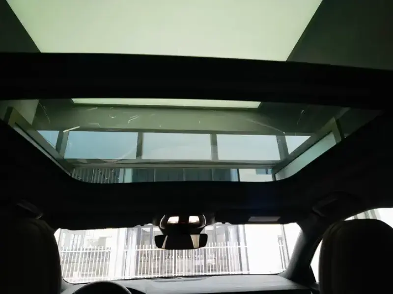 2025 Volvo S90 с пробегом 22 000 км