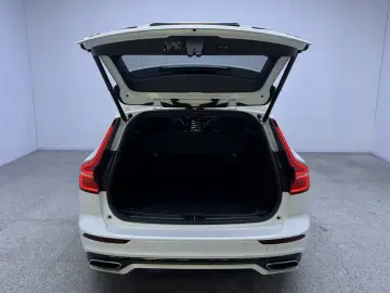 2020 Volvo V60 с пробегом 50 200 км