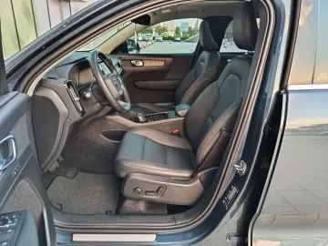 2020 Volvo XC40 с пробегом 69 000 км
