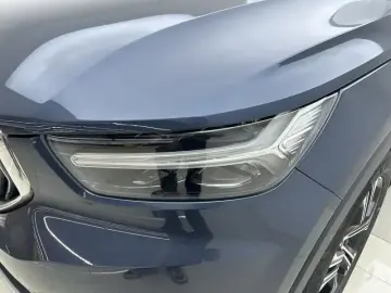 2021 Volvo XC40 с пробегом 95 600 км