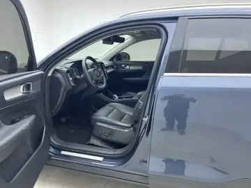 2021 Volvo XC40 с пробегом 95 600 км