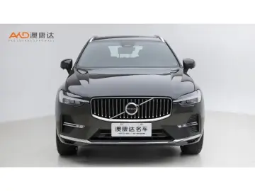 2022 Volvo XC60 с пробегом 41 800 км