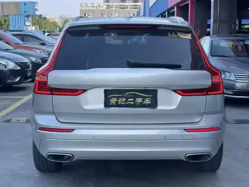 2019 Volvo XC60 с пробегом 62 000 км