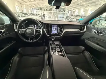 2019 Volvo XC60 с пробегом 90 000 км