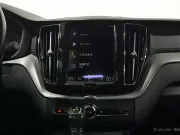 2021 Volvo XC60 с пробегом 124 000 км
