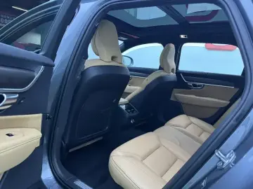 2019 Volvo V90 с пробегом 138 000 км