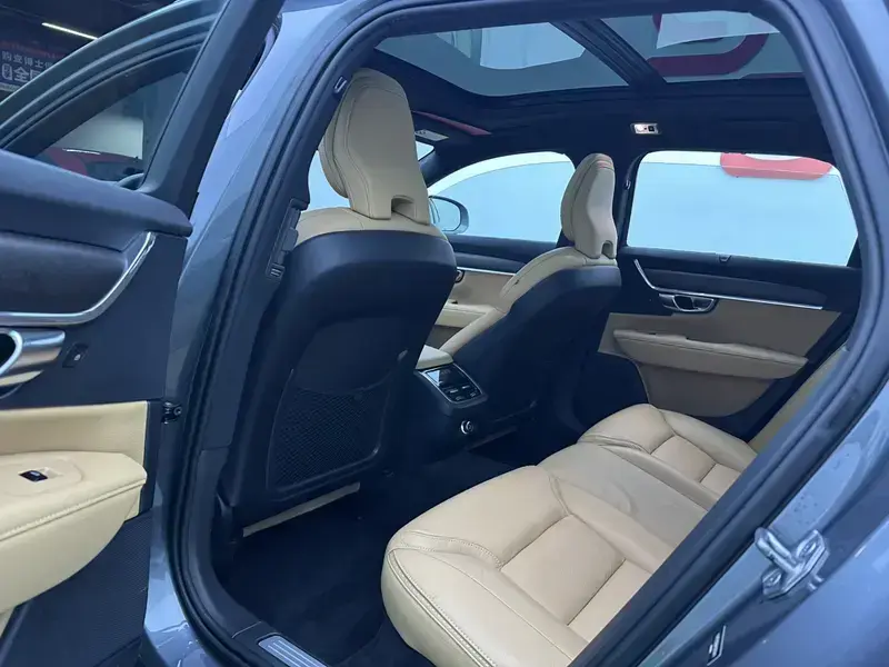 2019 Volvo V90 с пробегом 138 000 км