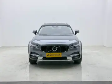2019 Volvo V90 с пробегом 101 600 км