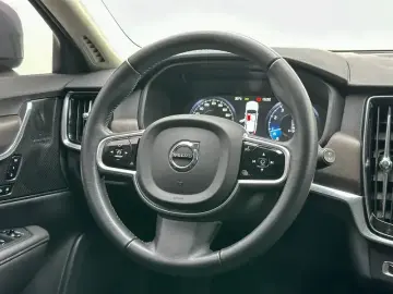 2019 Volvo V90 с пробегом 101 600 км