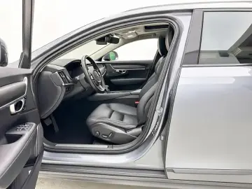 2019 Volvo V90 с пробегом 101 600 км