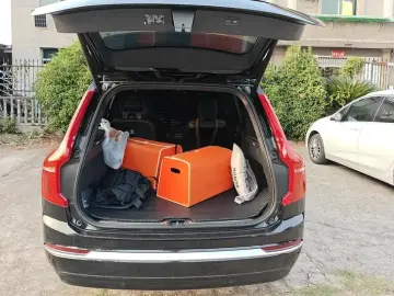 2023 Volvo XC90 с пробегом 131 000 км