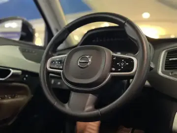 2019 Volvo XC90 с пробегом 122 700 км