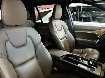 2022 Volvo XC90 с пробегом 65 800 км