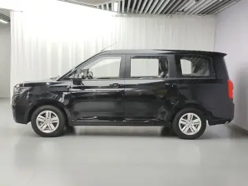 2019 Wuling Hongguang Plus с пробегом 41 800 км