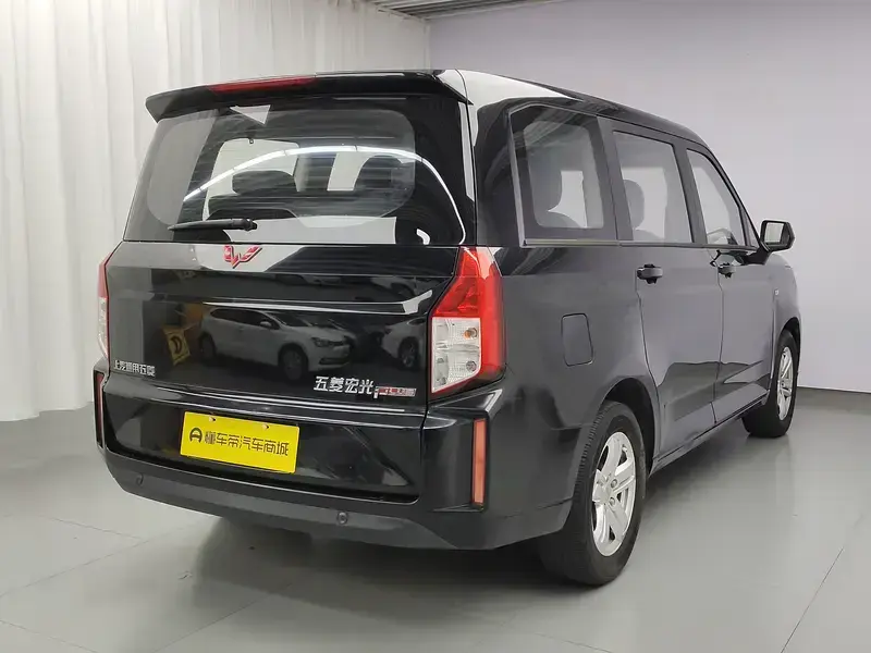 2019 Wuling Hongguang Plus с пробегом 41 800 км