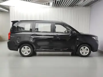 2019 Wuling Hongguang Plus с пробегом 41 800 км