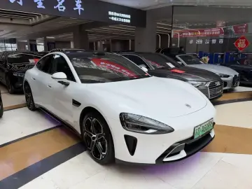 2024 Xiaomi SU7 с пробегом 28 000 км