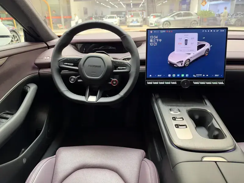 2024 Xiaomi SU7 с пробегом 28 000 км