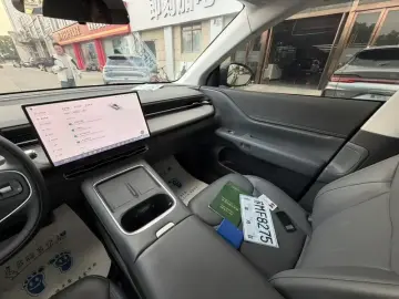 2025 Xpeng G6 с пробегом 18 600 км