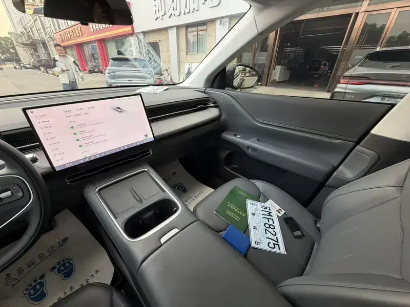 2025 Xpeng G6 с пробегом 18 600 км