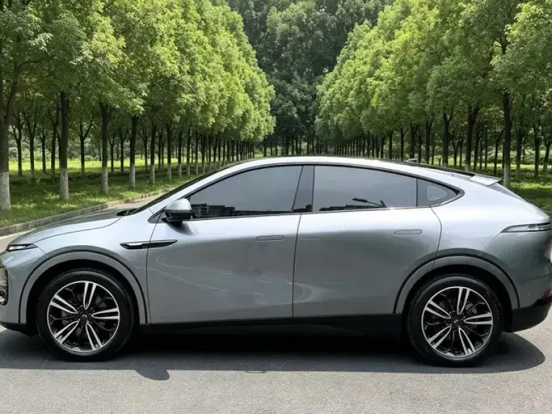 2023 Xpeng G6 с пробегом 75 000 км