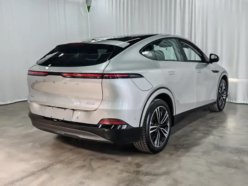 2023 Xpeng G6 с пробегом 38 000 км