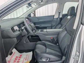 2023 Xpeng G6 с пробегом 38 000 км