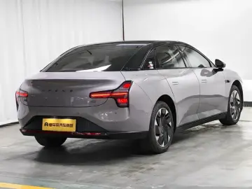 2025 Xpeng Mona M03 с пробегом 3 200 км