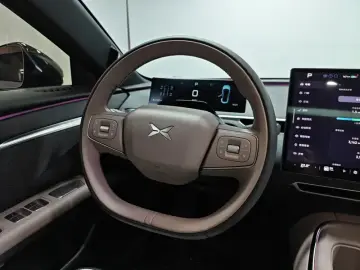 2025 Xpeng Mona M03 с пробегом 3 200 км