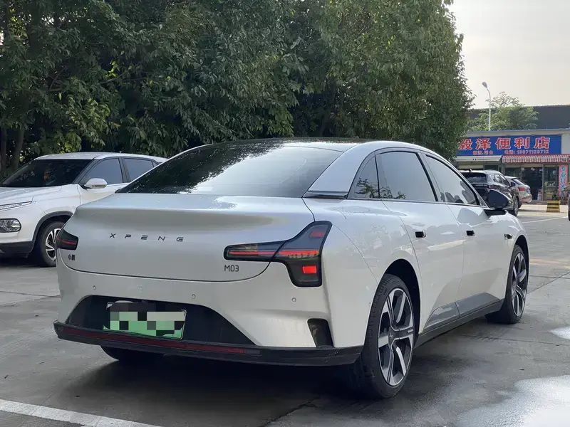 2026 Xpeng Mona M03 с пробегом 5 600 км