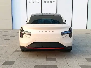 2024 Xpeng Mona M03 с пробегом 16 000 км