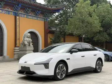 2024 Xpeng Mona M03 с пробегом 22 900 км