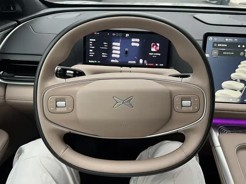 2026 Xpeng G9 с пробегом 11 000 км