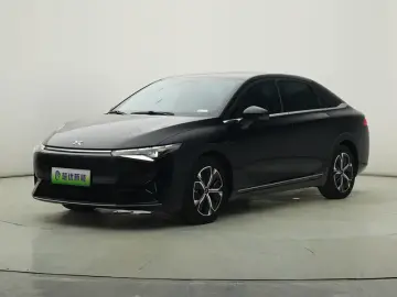 Xpeng P5