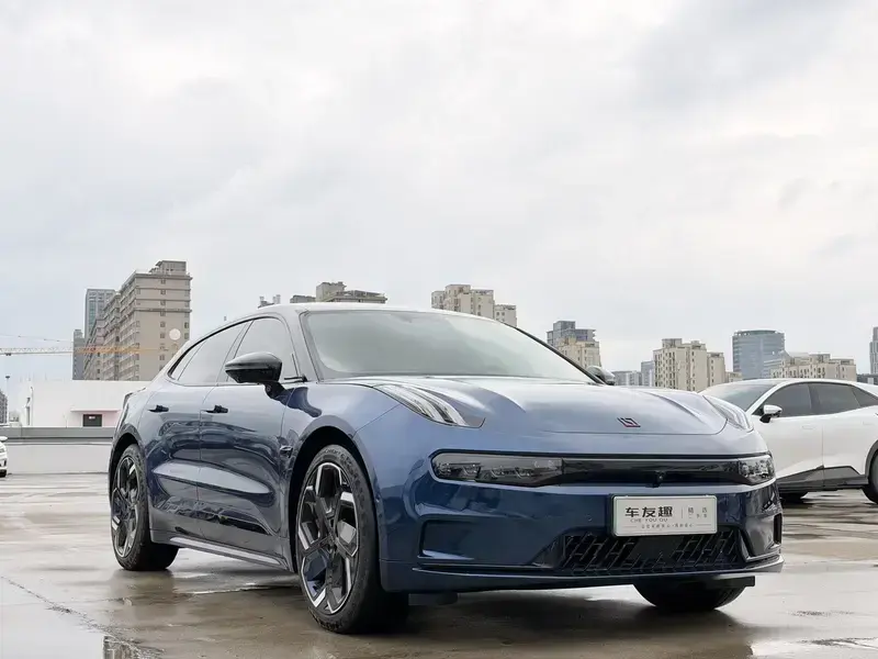 2023 Zeekr 001 с пробегом 60 000 км