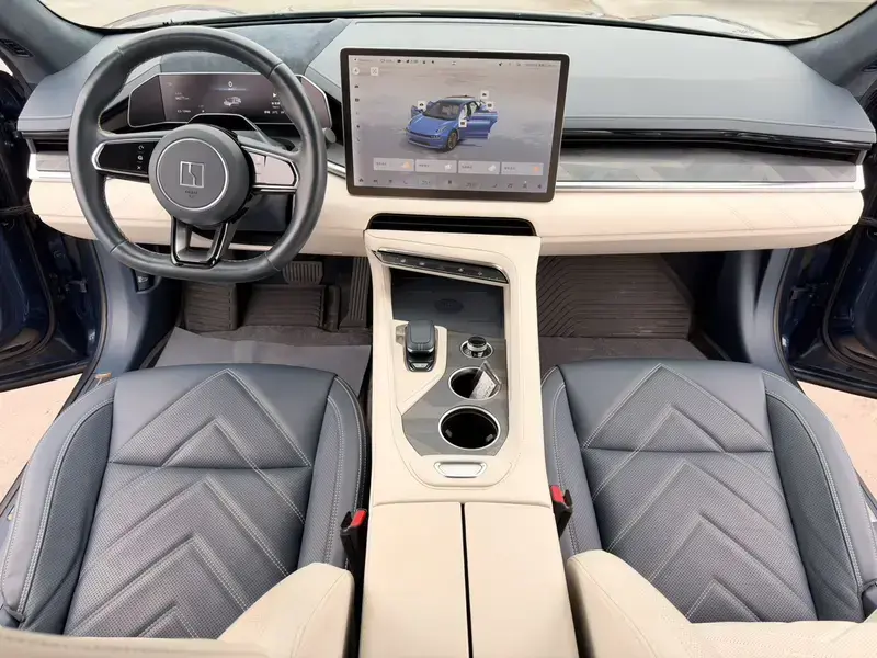 2023 Zeekr 001 с пробегом 60 000 км