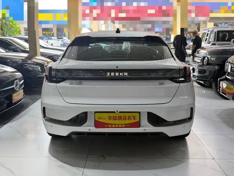 2021 Zeekr 001 с пробегом 75 000 км